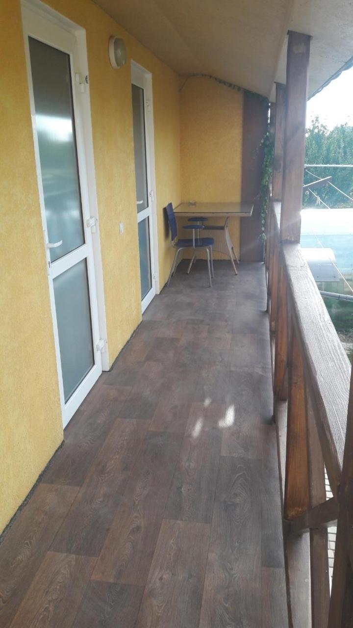 Sea house Guest House Sanzhiyka Ngoại thất bức ảnh
