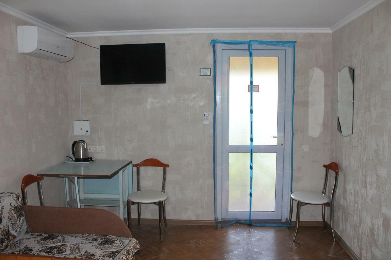 Sea house Guest House Sanzhiyka Ngoại thất bức ảnh